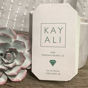 NEW Yum Pistachio Gelato Eau De Parfum Intense Fragrance Sample 1.5ml/0.05oz